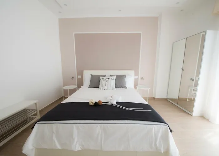 Cherie B&B - Salerno