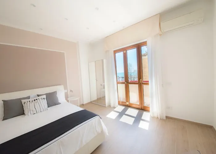 Cherie B&B - Salerno